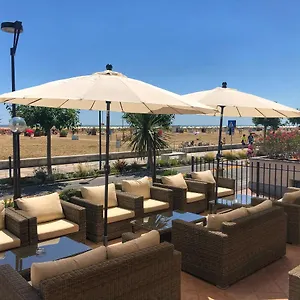 Karibe Hotel